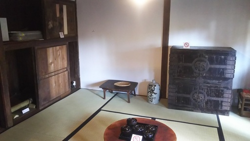 長屋門2階展示（2）