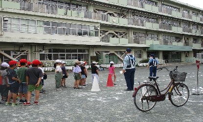 学習ボランティアによる学習・行事の支援